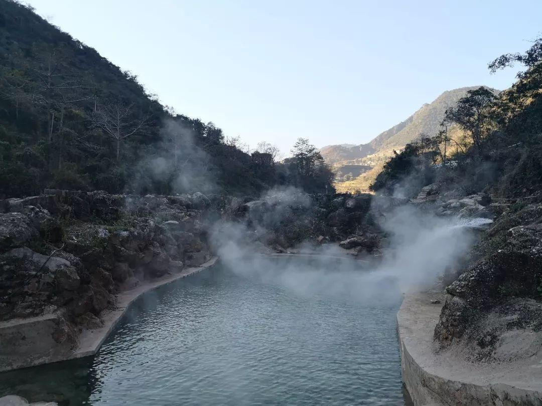 高中英语：问题请见补充说明，谢谢！游戏画面